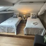Сasa de vacaciones La Chartreuse Avec Piscine *