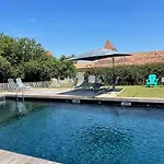 La Chartreuse Avec Piscine Сasa de vacaciones
