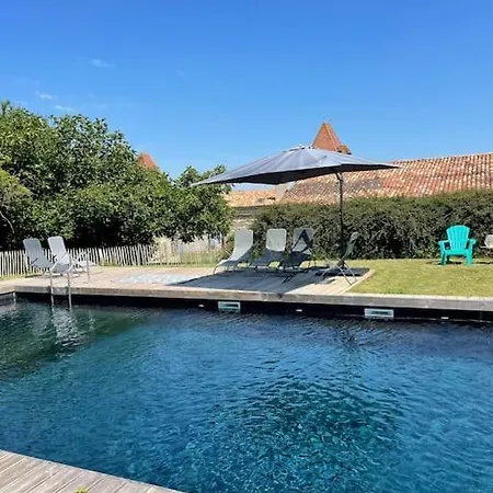 La Chartreuse Avec Piscine Ferienhaus