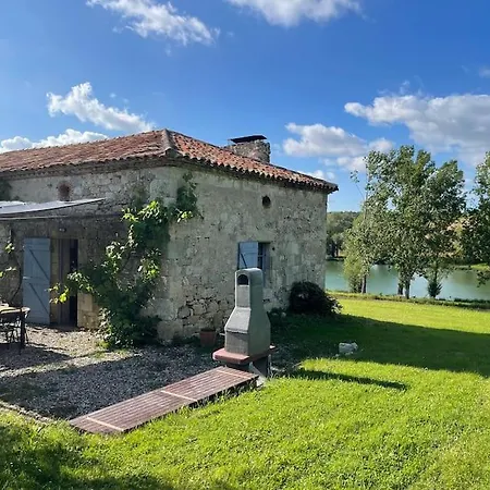 La Chartreuse Avec Piscine Feriehus Montpezat (Lot-et-Garonne)